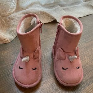 Baby gap pink unicorn boots with zipper